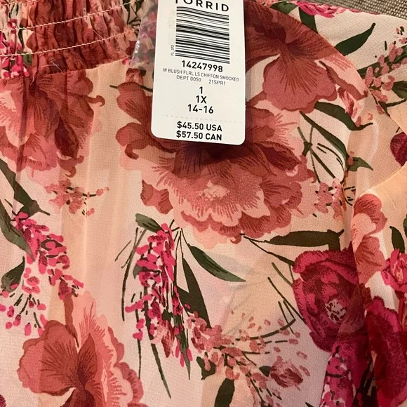 Sheer high neck torrid blouse - Picture 3 of 7